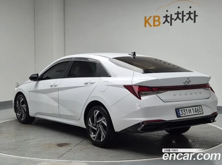 Hyundai AVANTE — фото 7