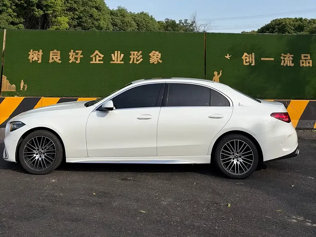 Mercedes-Benz C-Class 2024 из CN, фото 10