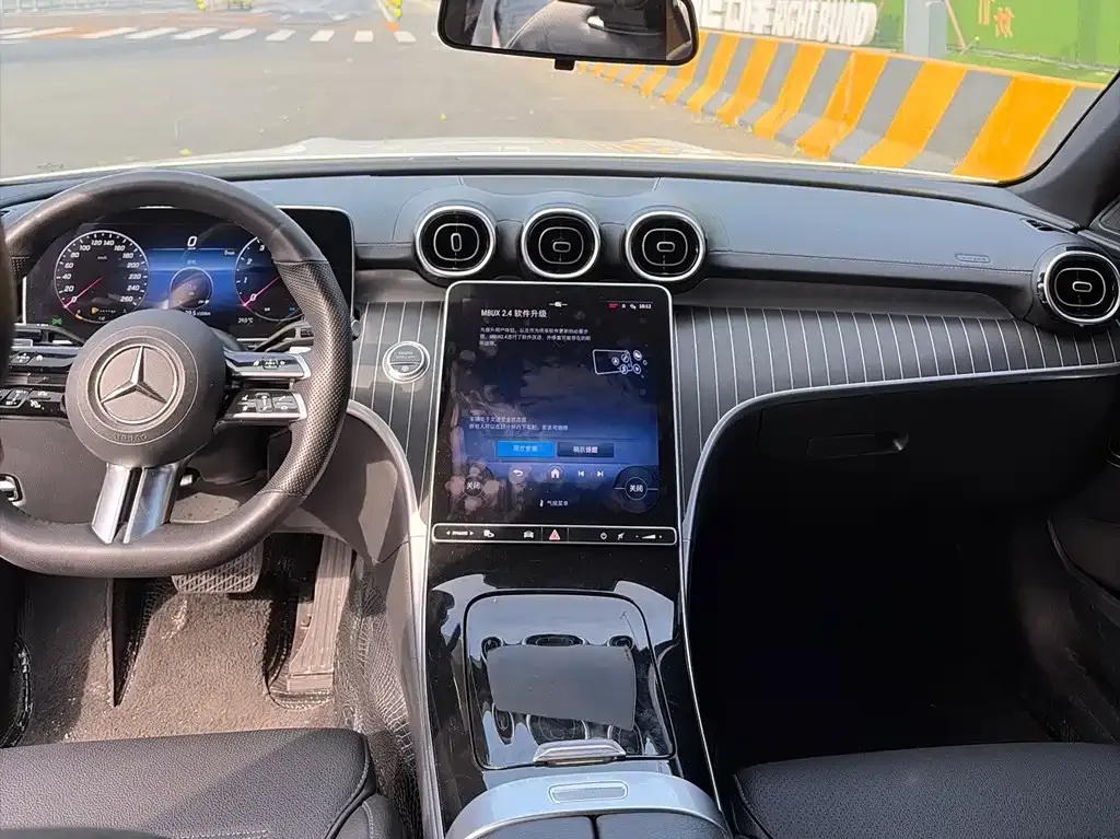 Mercedes-Benz C-Class 2024 из CN, фото 7
