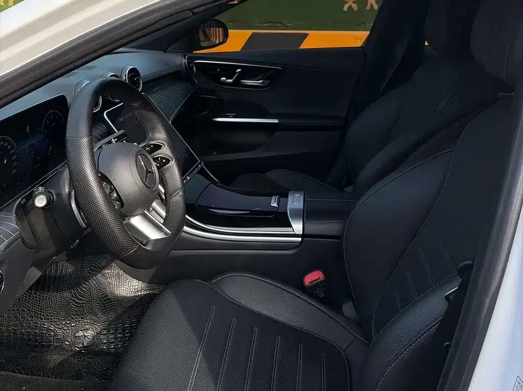 Mercedes-Benz C-Class 2024 из CN, фото 5