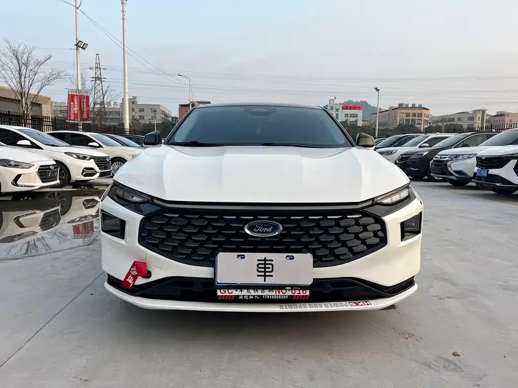 Ford Mondeo 2023 из CN, фото 7