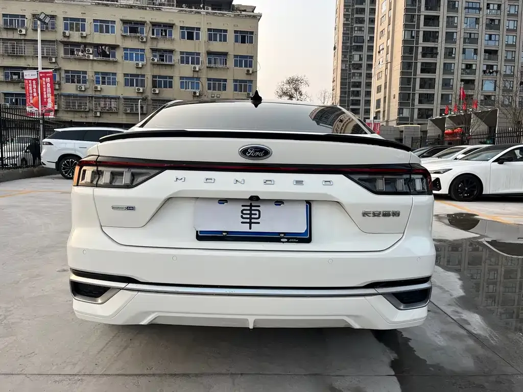 Ford Mondeo 2023 из CN, фото 9