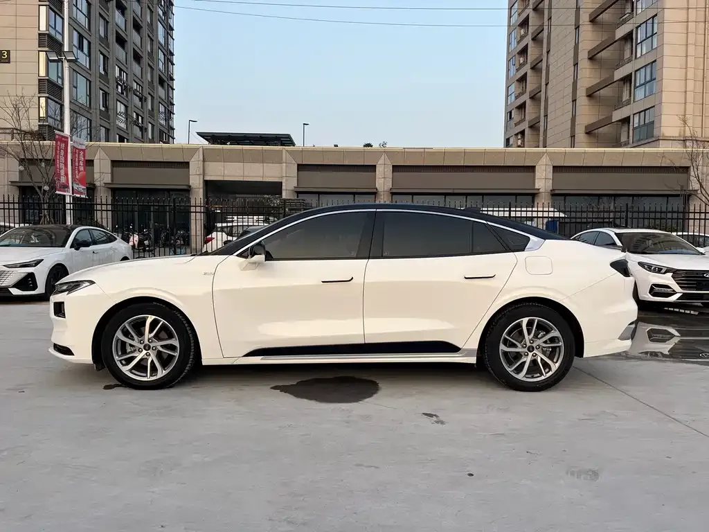 Ford Mondeo 2023 из CN, фото 8