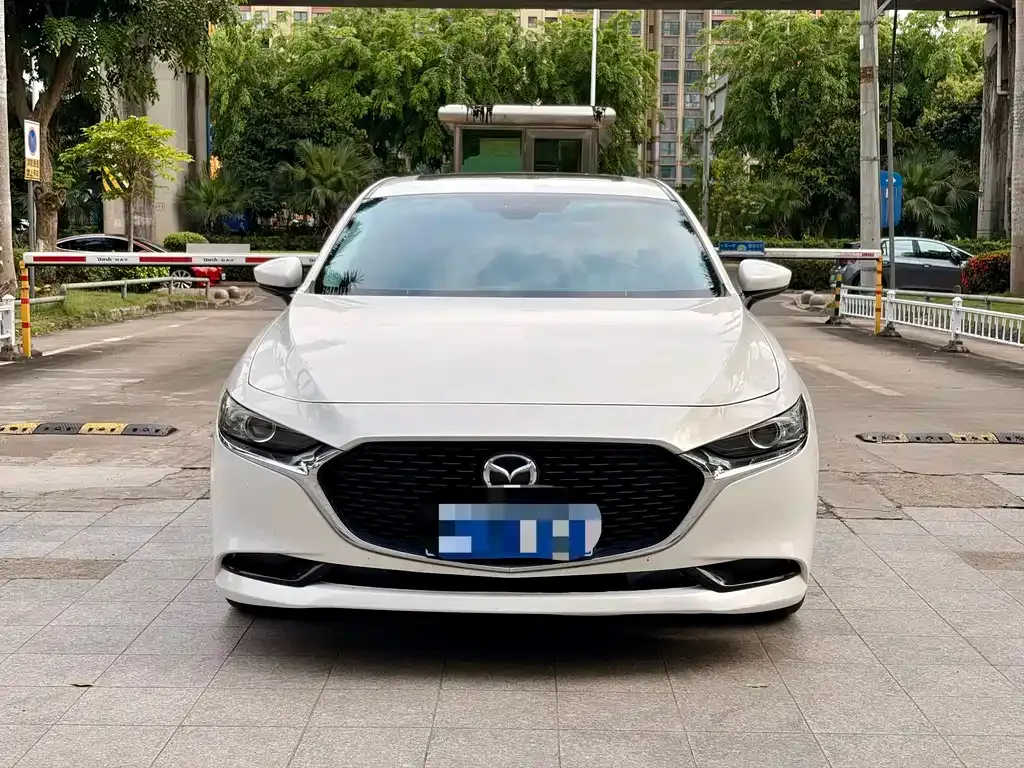 Mazda 3 Axela 2022 из CN, фото 6