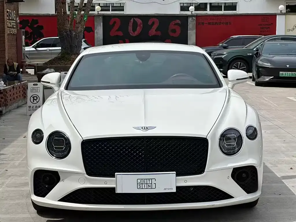 Bentley Continental — фото 1