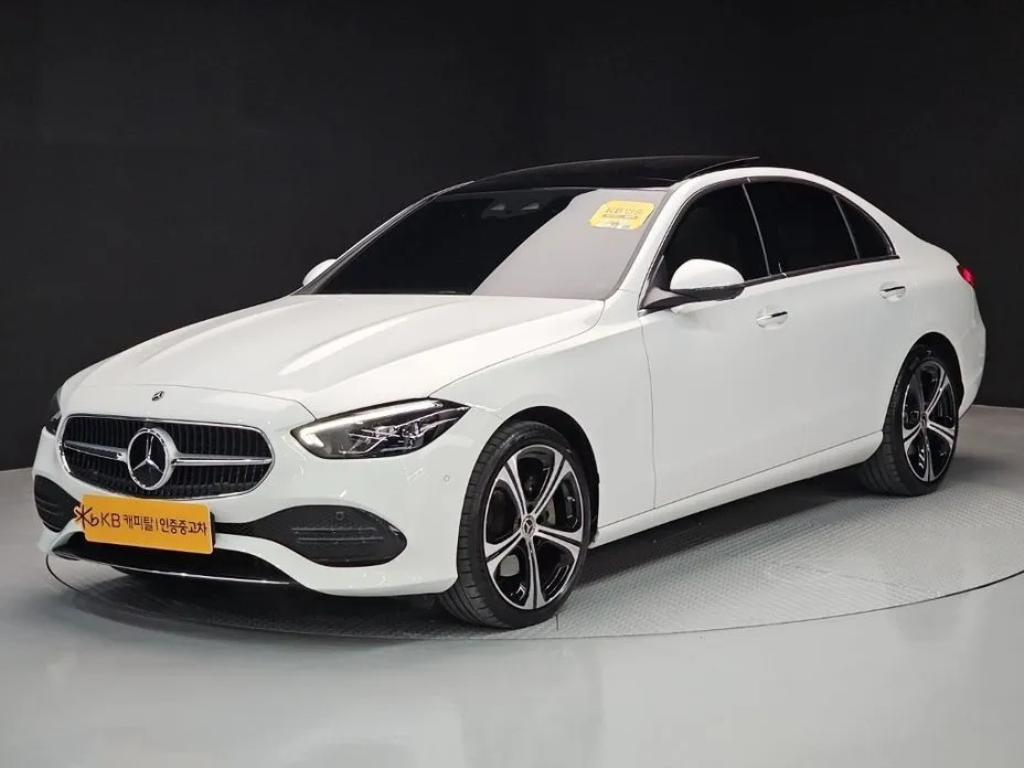 Mercedes-Benz C-Class — фото 1