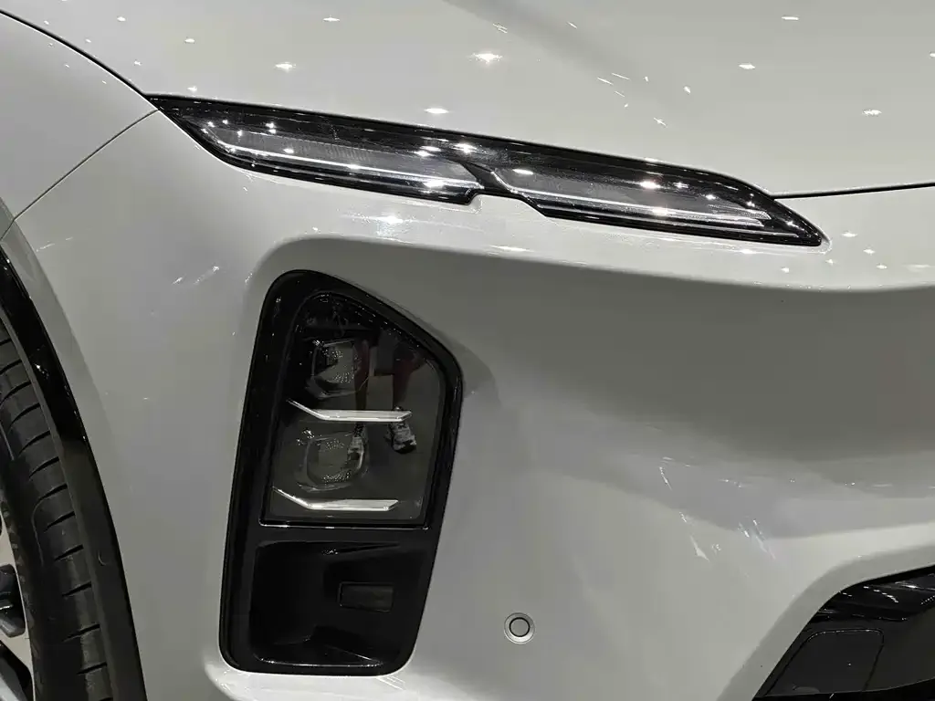 NIO EC6 — фото 6