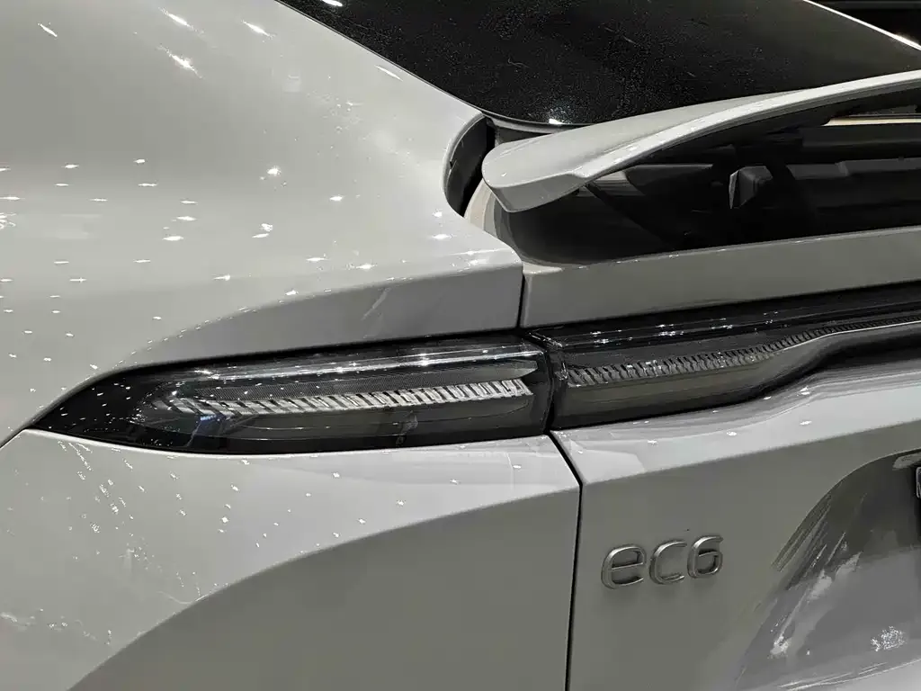 NIO EC6 — фото 4