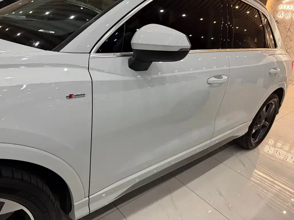 Audi Q3 2022 из CN, фото 6
