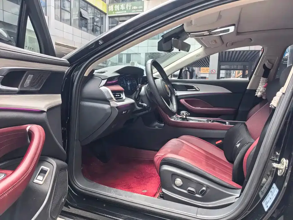 Hongqi H5 PHEV 2025 из CN, фото 8