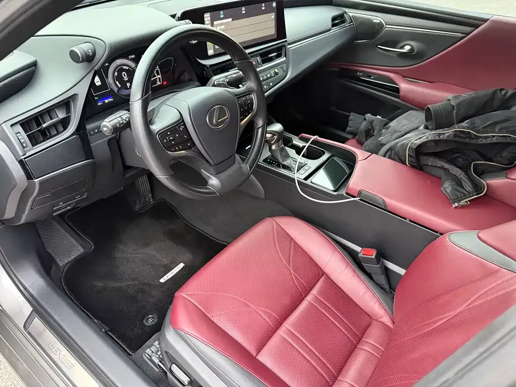 Lexus ES 2023 из CN, фото 7