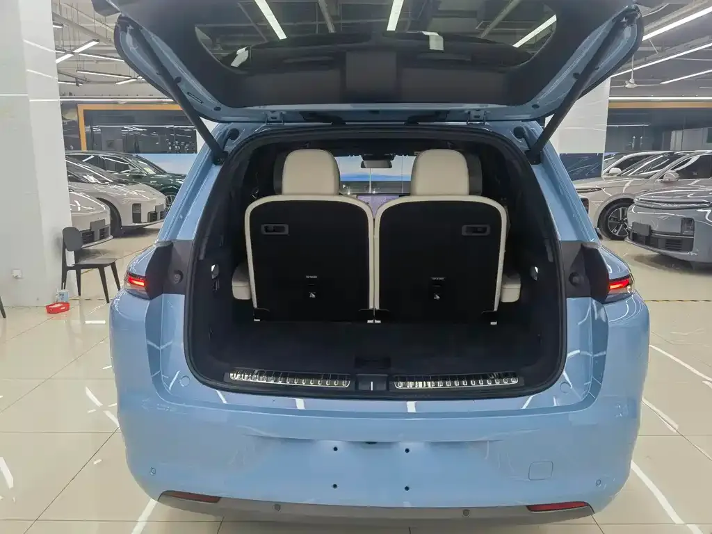 Li Auto L8 2025 из CN, фото 3