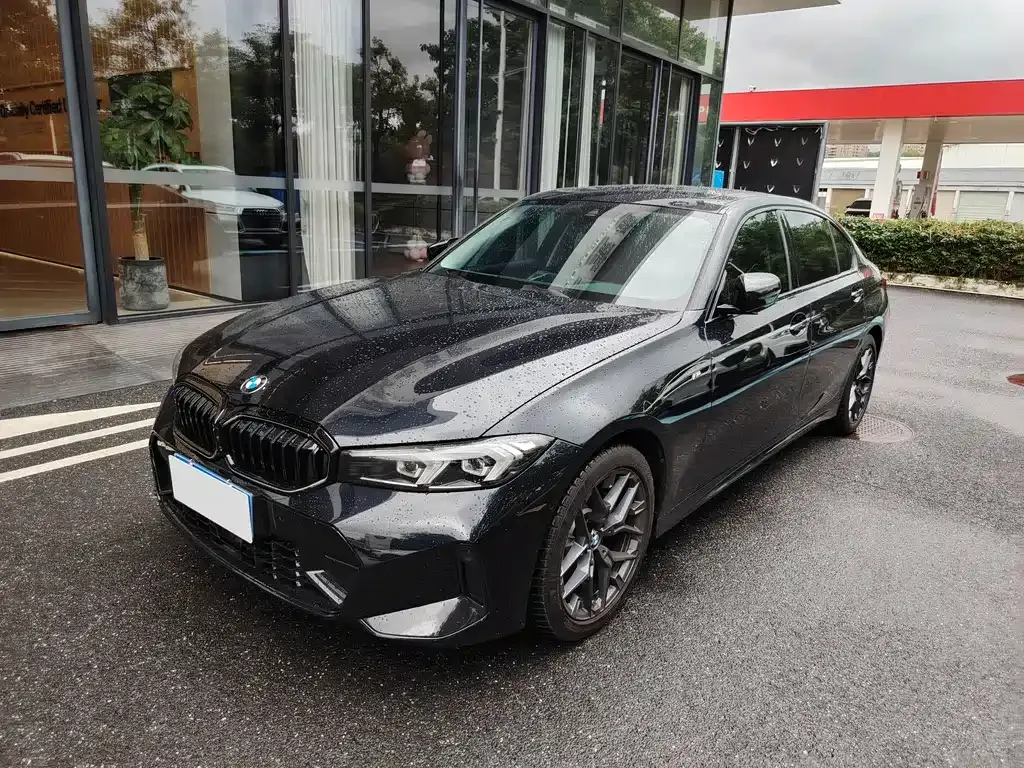 BMW 3 Series — фото 1