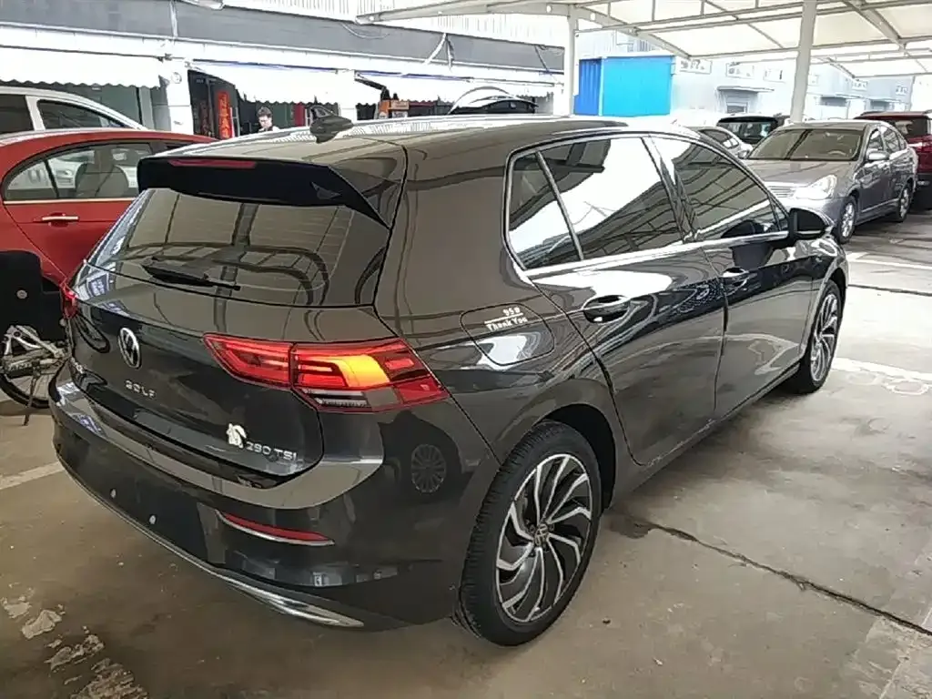 Volkswagen Golf 2022 из CN, фото 5