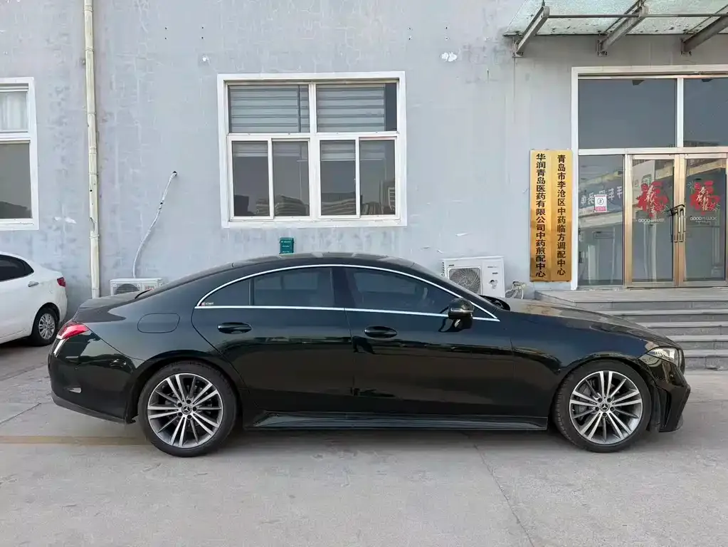 Mercedes-Benz CLS — фото 2