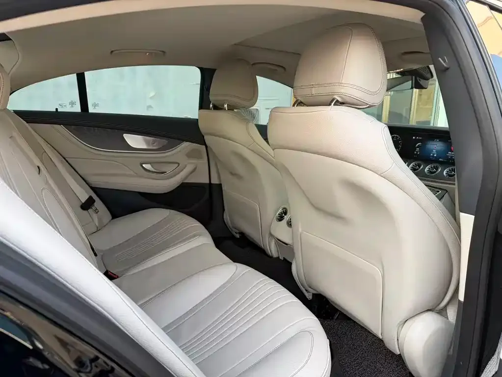 Mercedes-Benz CLS — фото 8