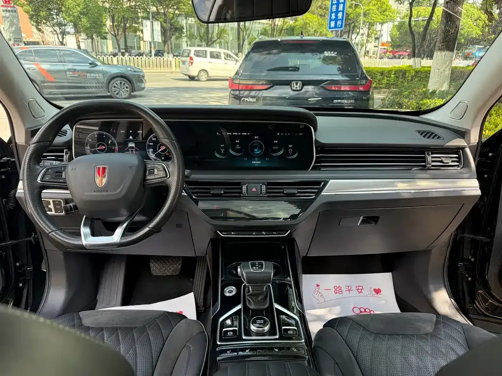 Hongqi HS5 2023 из CN, фото 3