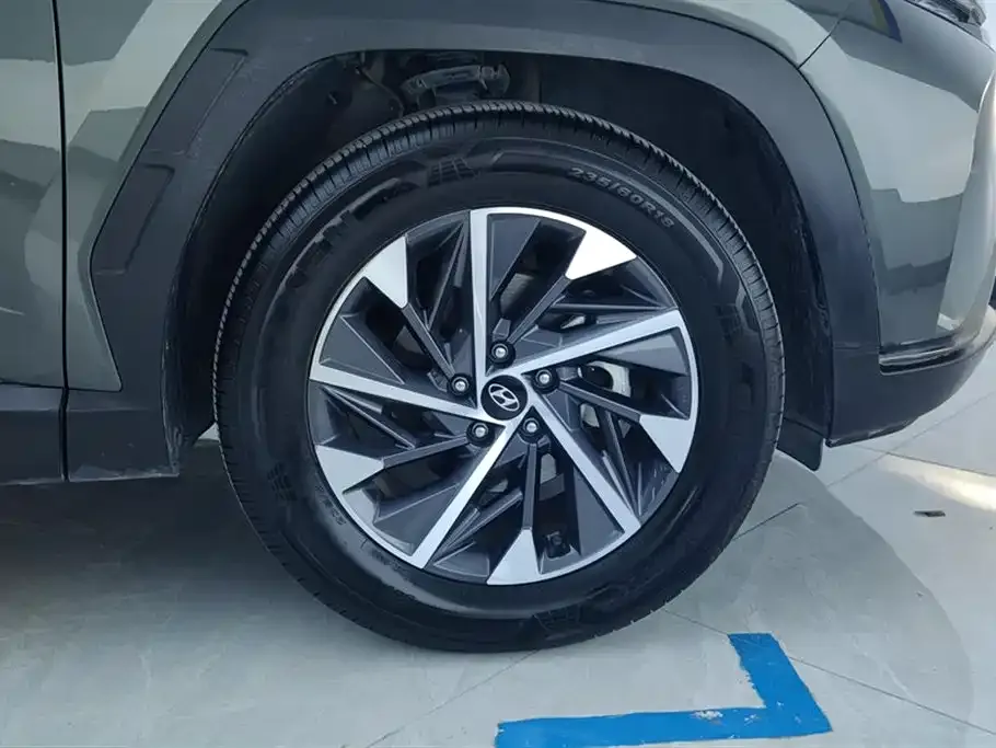 Hyundai Tucson — фото 8