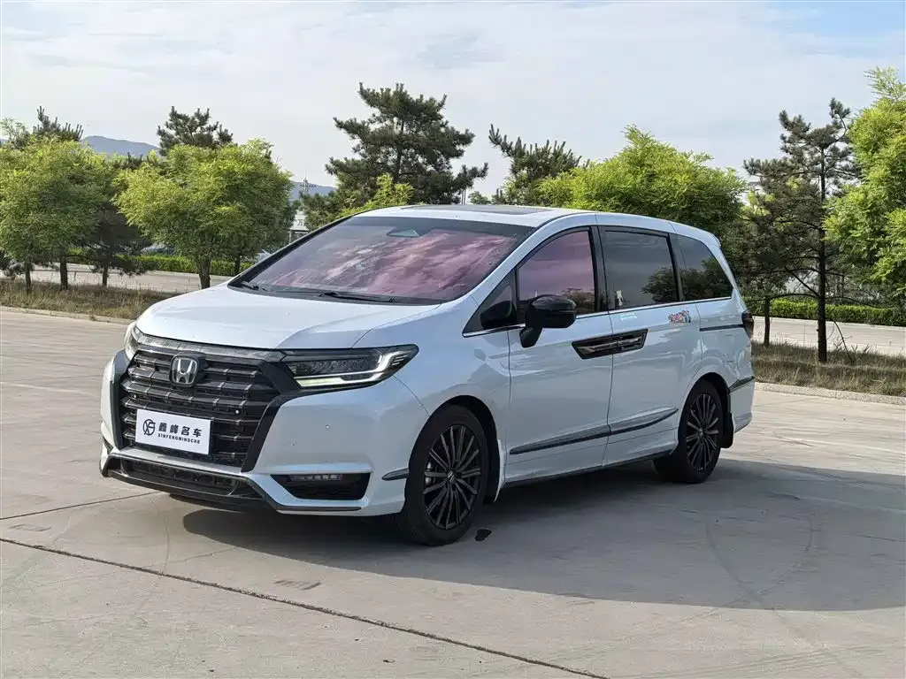 Honda Elysion 2025 из CN, фото 1