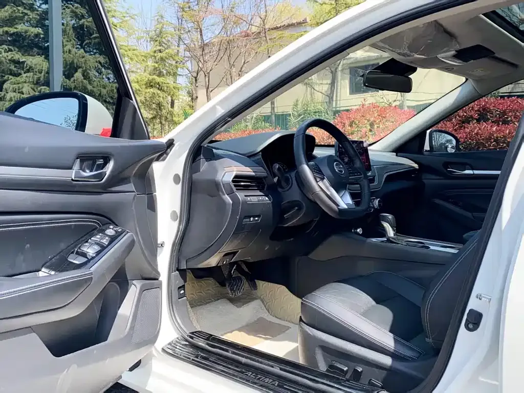 Nissan Teana 2021 из CN, фото 4