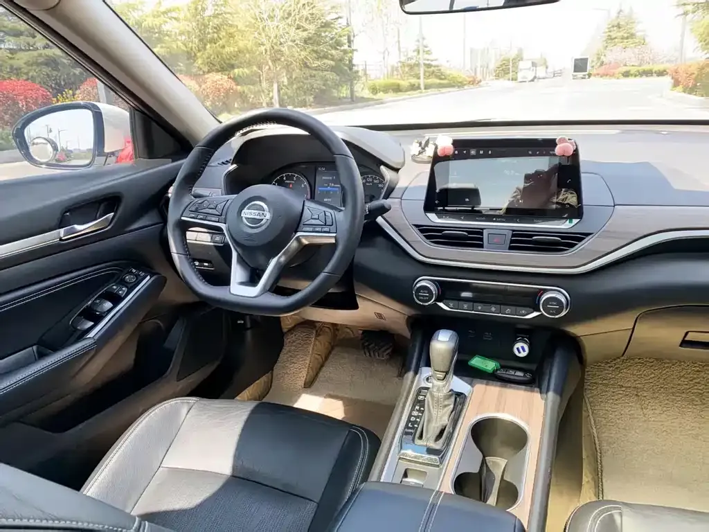 Nissan Teana 2021 из CN, фото 2