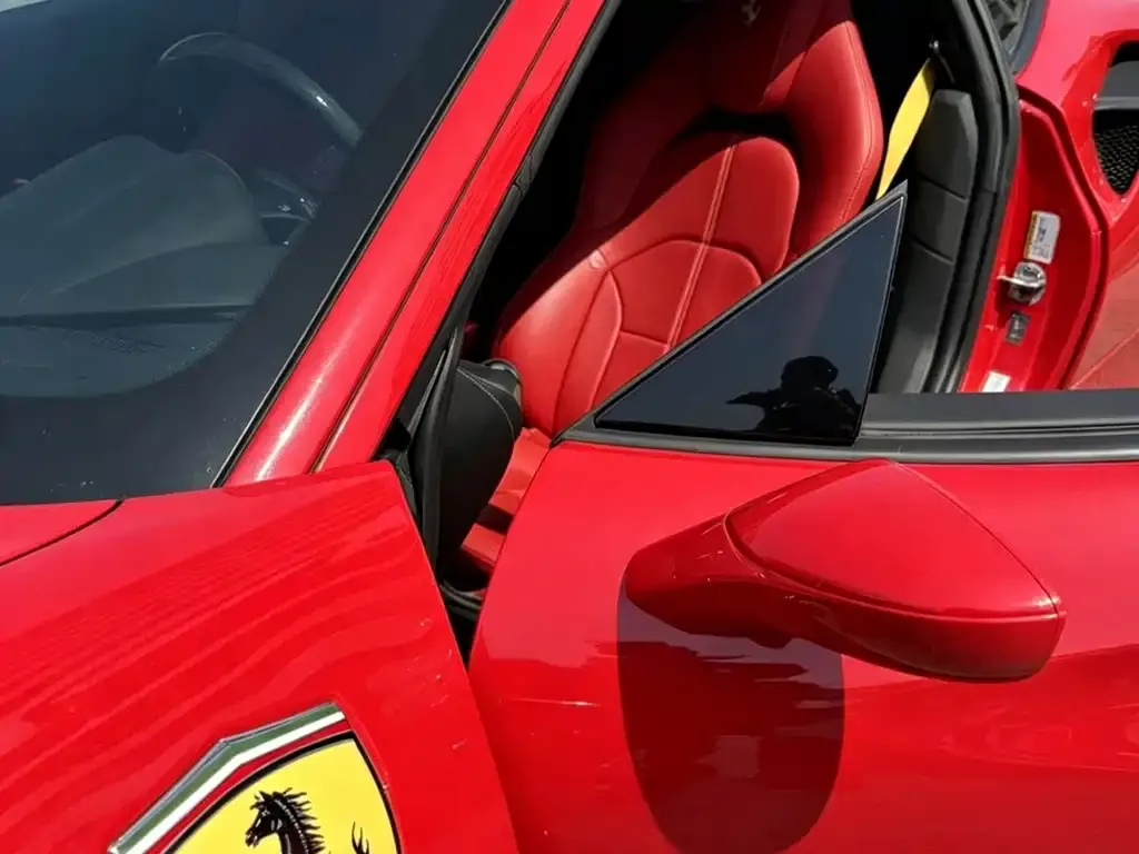 Ferrari F8 — фото 3