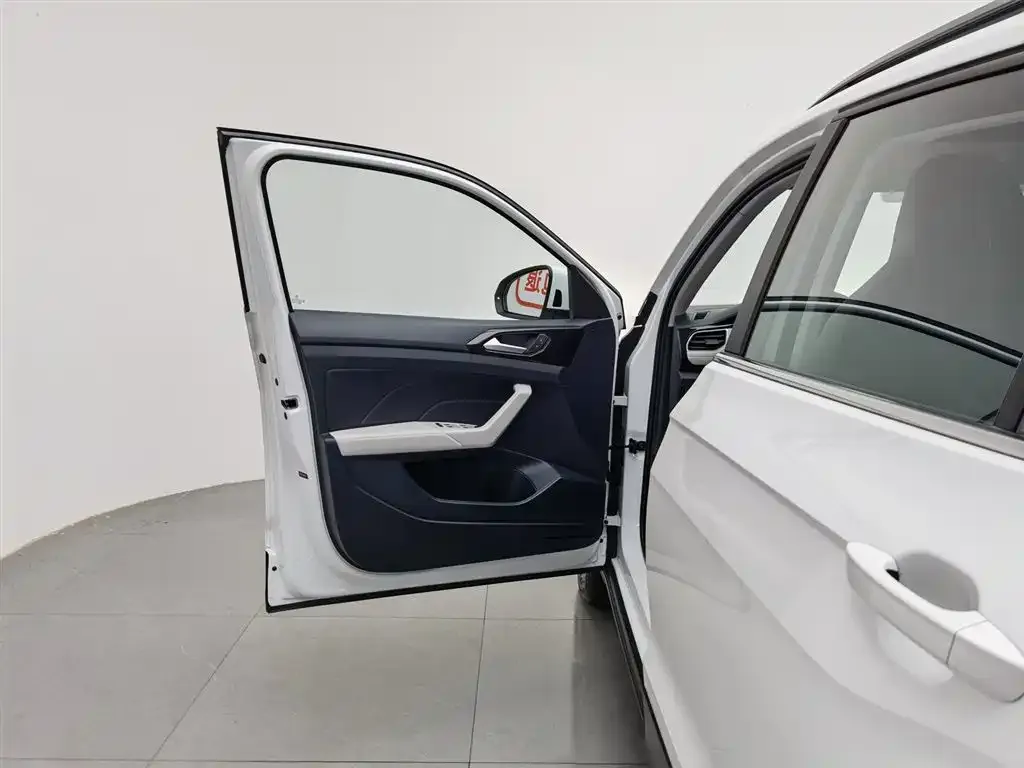 Volkswagen Tharu — фото 5