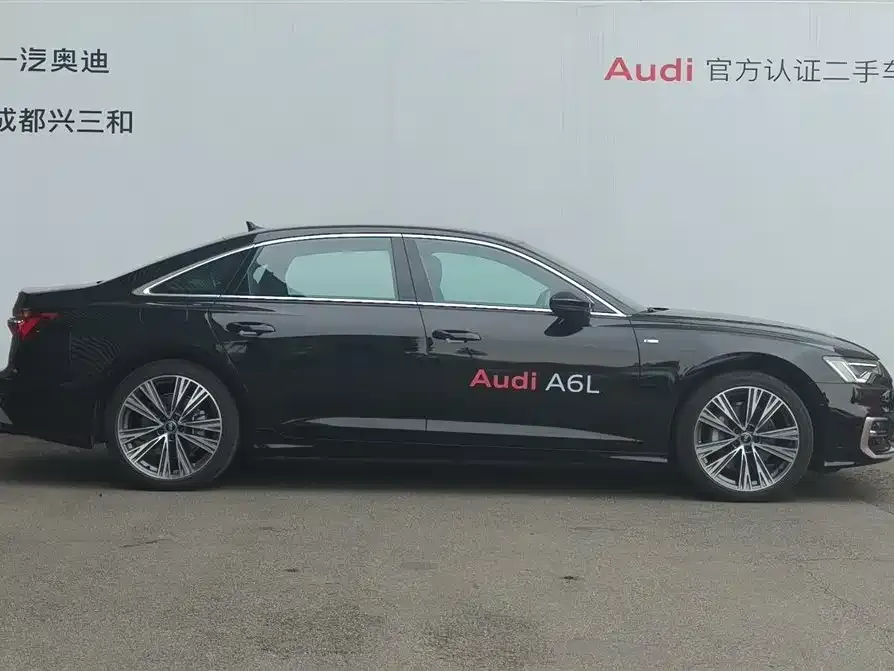 Audi A6L — фото 4