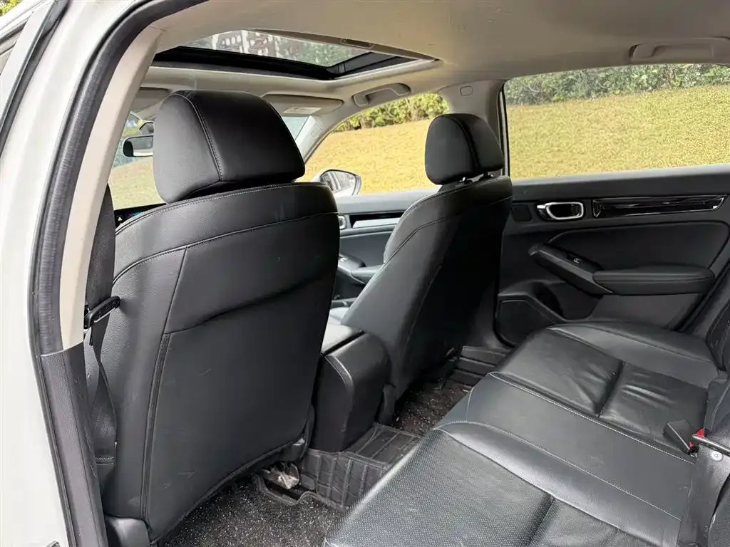 Honda Civic 2022 из CN, фото 2