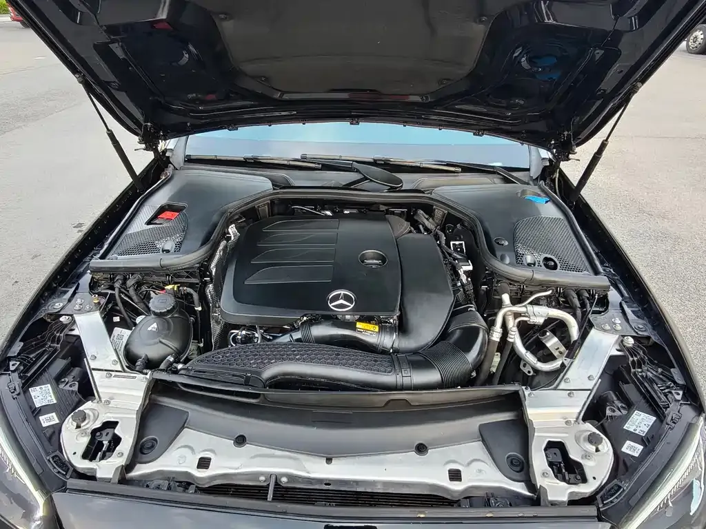 Mercedes-Benz E-Class 2023 из CN, фото 5