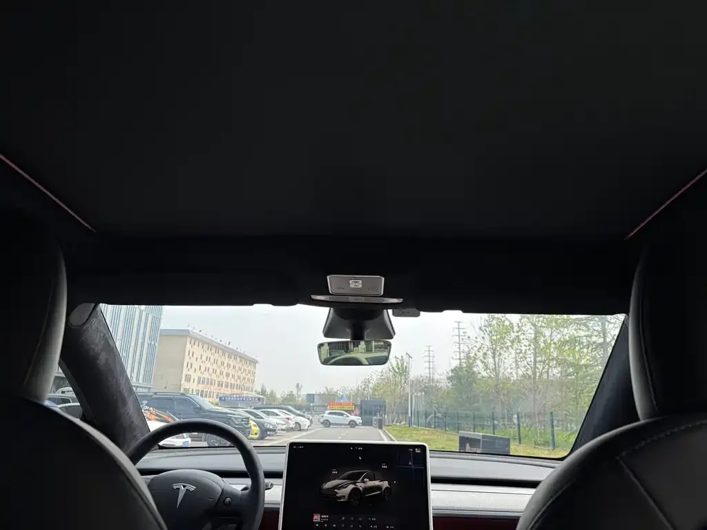 Tesla Model Y 2022 из CN, фото 2