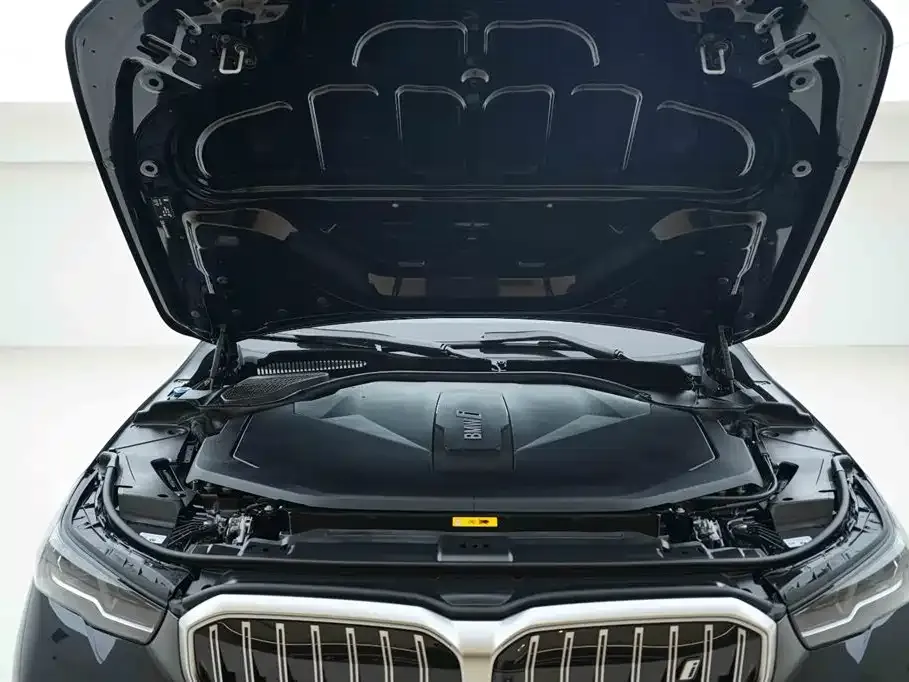 BMW i5 2025 из CN, фото 10