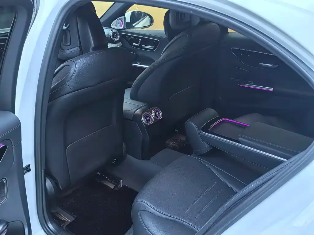 Mercedes-Benz C-Class 2023 из CN, фото 8
