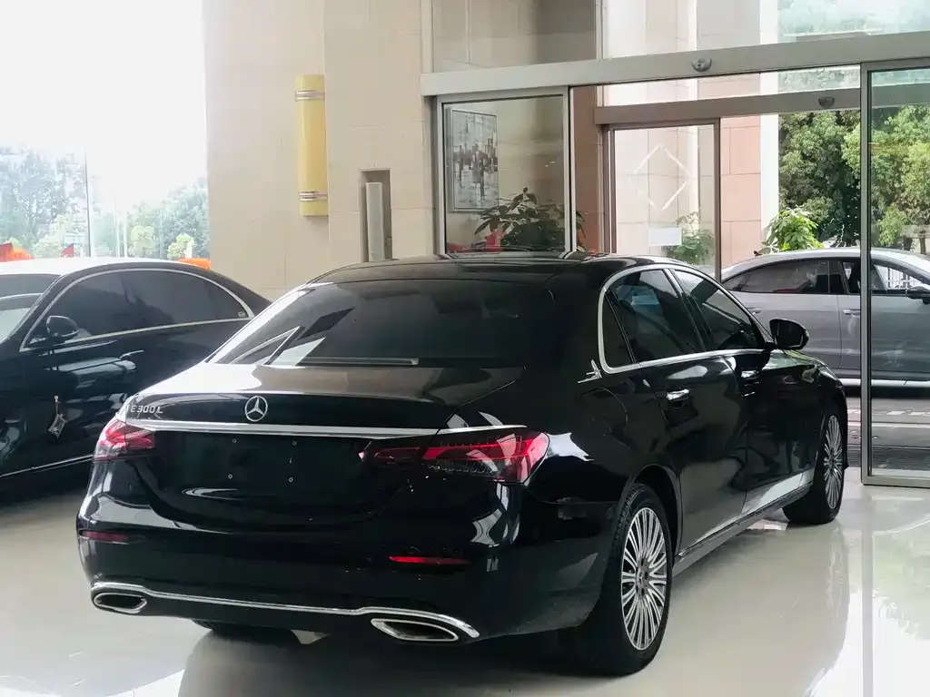 Mercedes-Benz E-Class 2022 из CN, фото 4