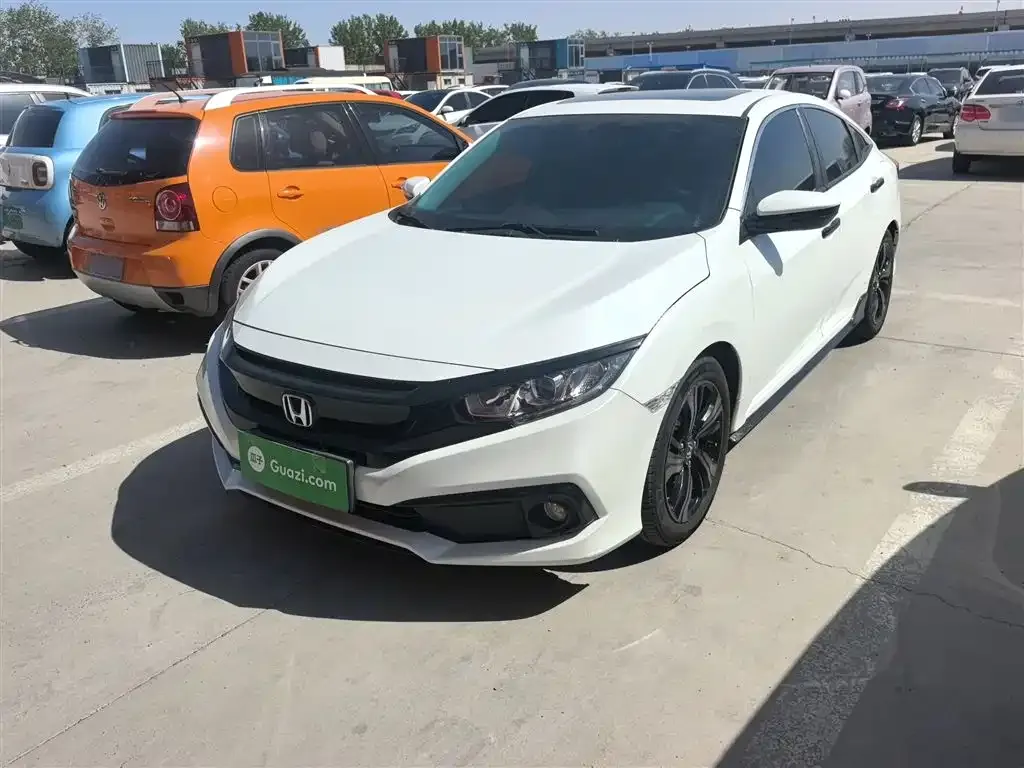 Honda Civic 2021 из CN, фото 8