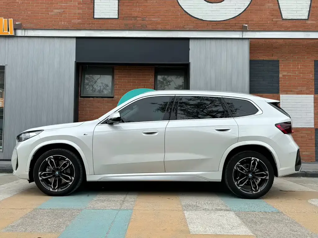 BMW X1 2023 из CN, фото 5
