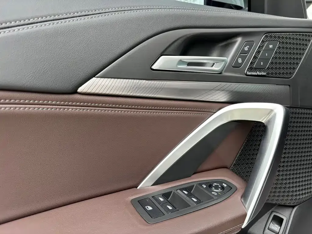 BMW X1 2023 из CN, фото 8