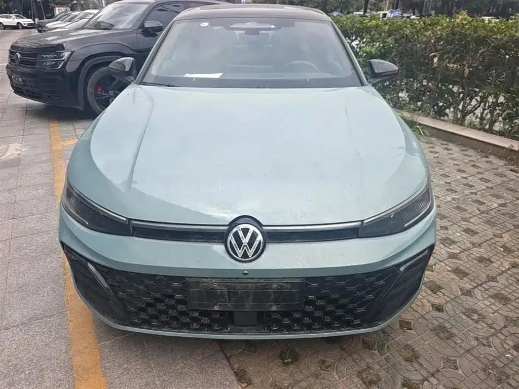Volkswagen Passat — фото 6