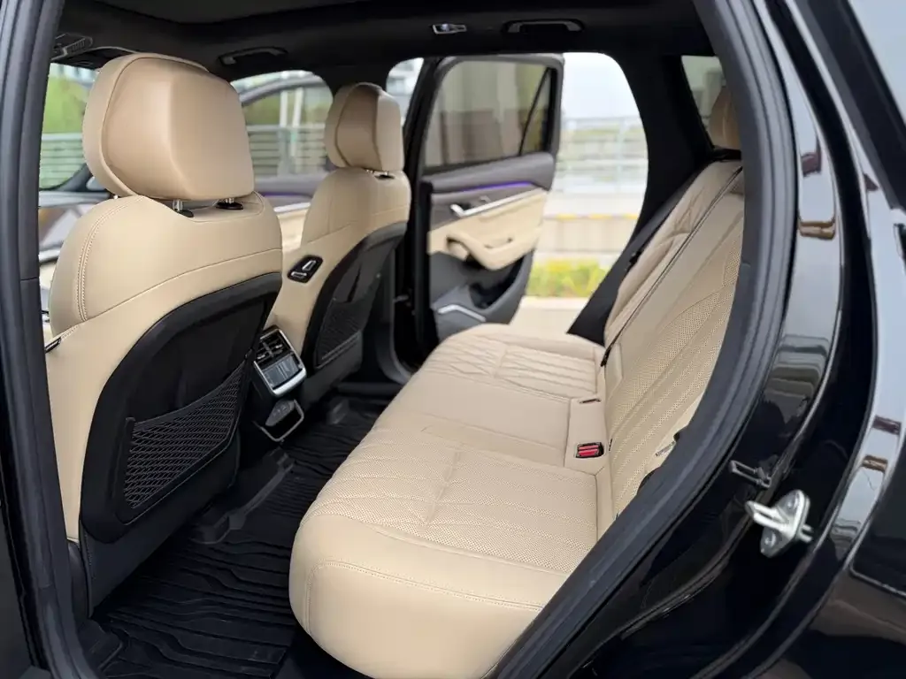 Geely Xingyue L 2025 из CN, фото 3