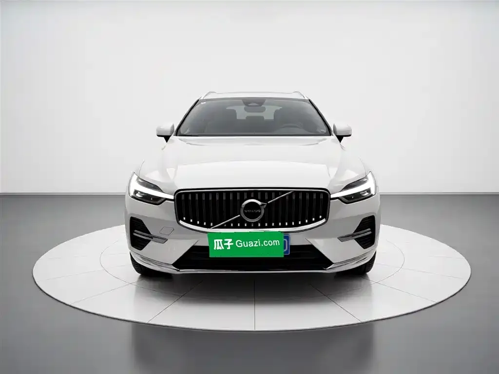 Volvo XC60 2025 из CN, фото 3