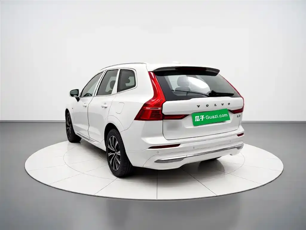 Volvo XC60 2025 из CN, фото 9