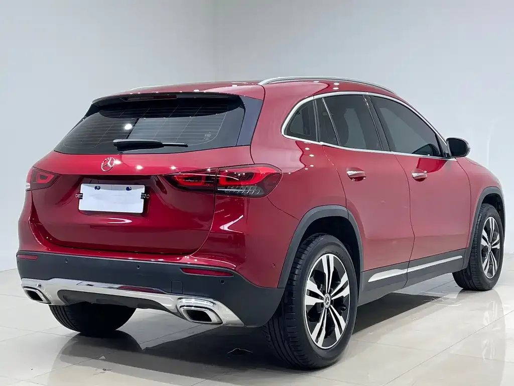 Mercedes-Benz GLA — фото 5