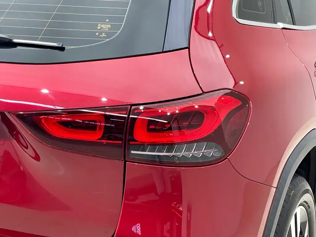 Mercedes-Benz GLA — фото 9