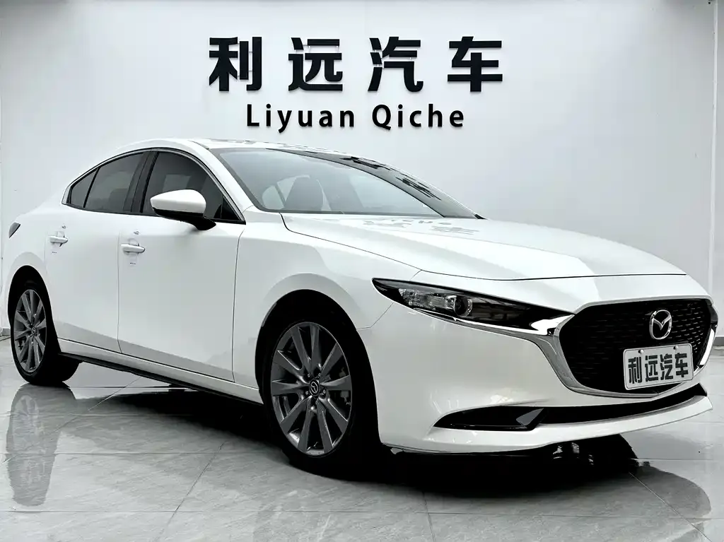 Mazda 3 Axela 2021 из CN, фото 4
