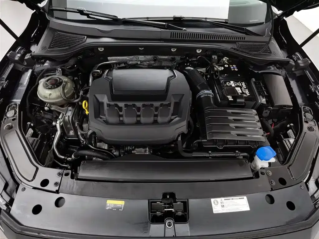 Volkswagen Passat — фото 10