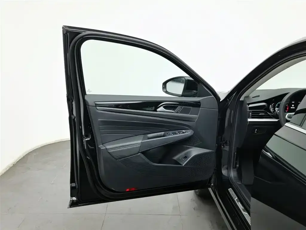 Volkswagen Passat — фото 6