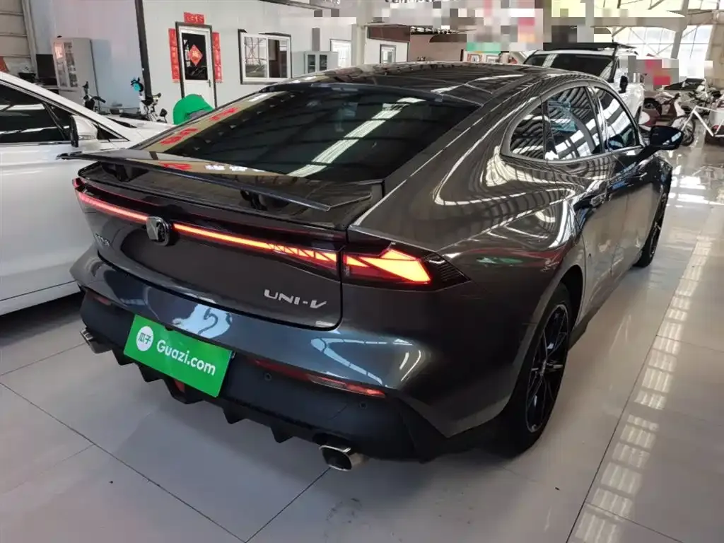 Changan UNI-V 2023 из CN, фото 5