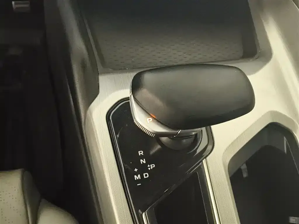 Geely Xingrui 2023 из CN, фото 10