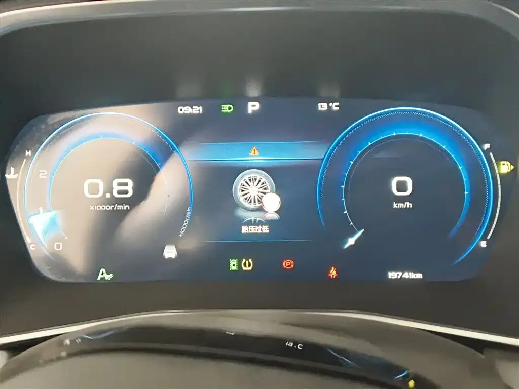 Geely Xingrui 2023 из CN, фото 4