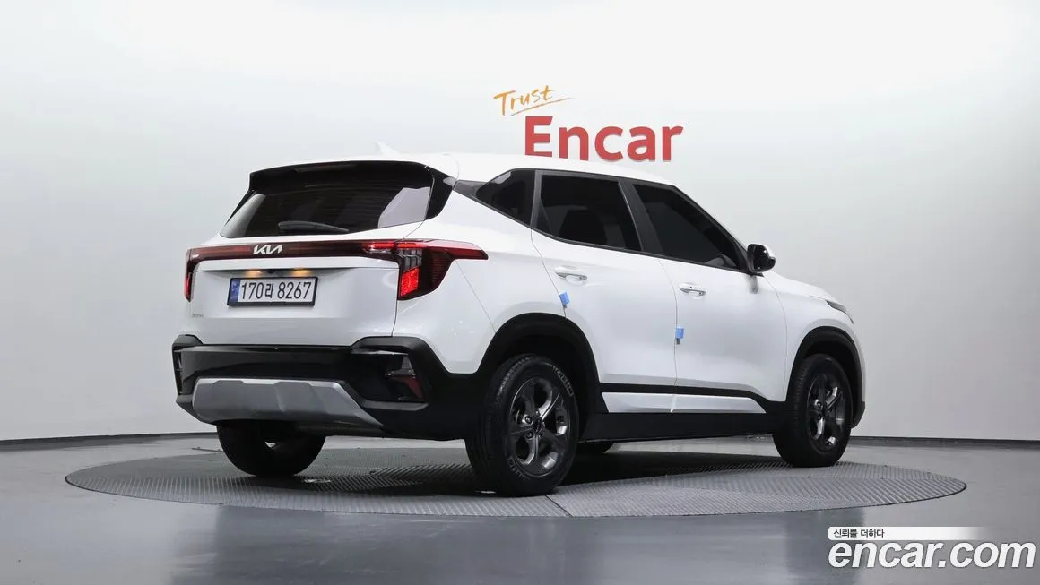 Kia Seltos 2023 из KR, фото 2